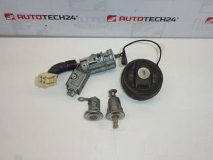 Zárgarnitúra + 2 rendszámtábla Citroën C1 Peugeot 107 1608745780 4162FH