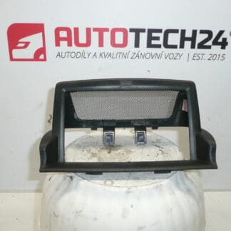 Kijelző burkolat NAVIGATION Peugeot 307 9634504877 8209G6